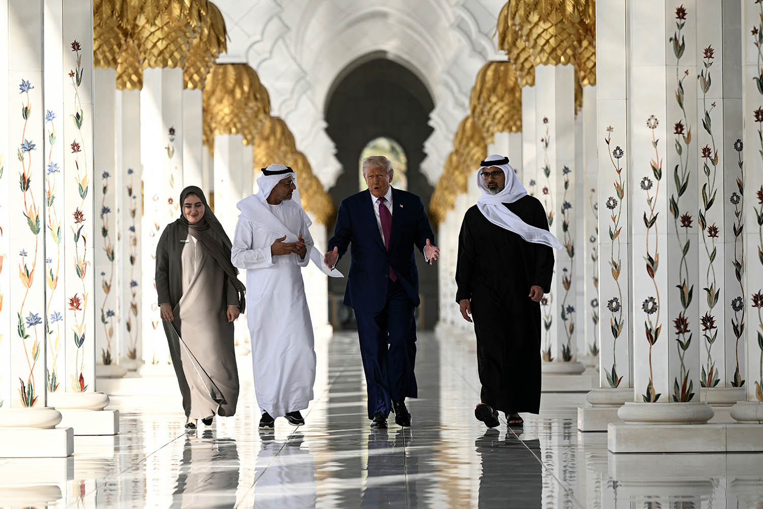 Saudi Arabia launches bold AI future but past hints at problems