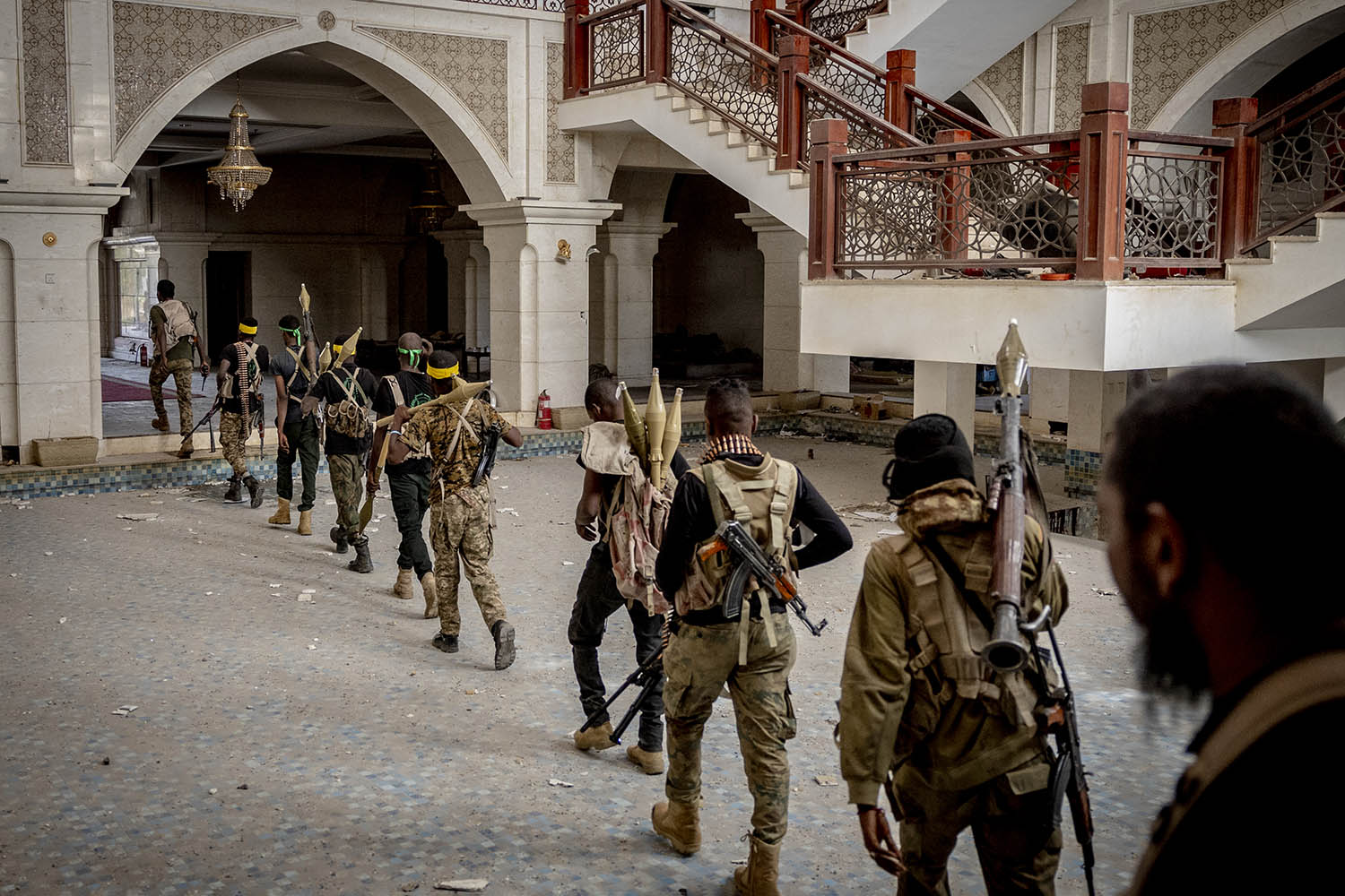SAF troops leave the presidential palace to flush out remaining RSF troops