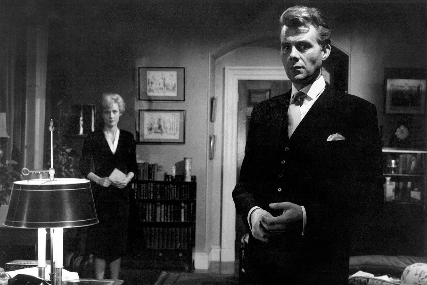 Sylvia Syms and Dirk Bogarde, ‘one of Gilbey’s totems’, in Victim (1961)