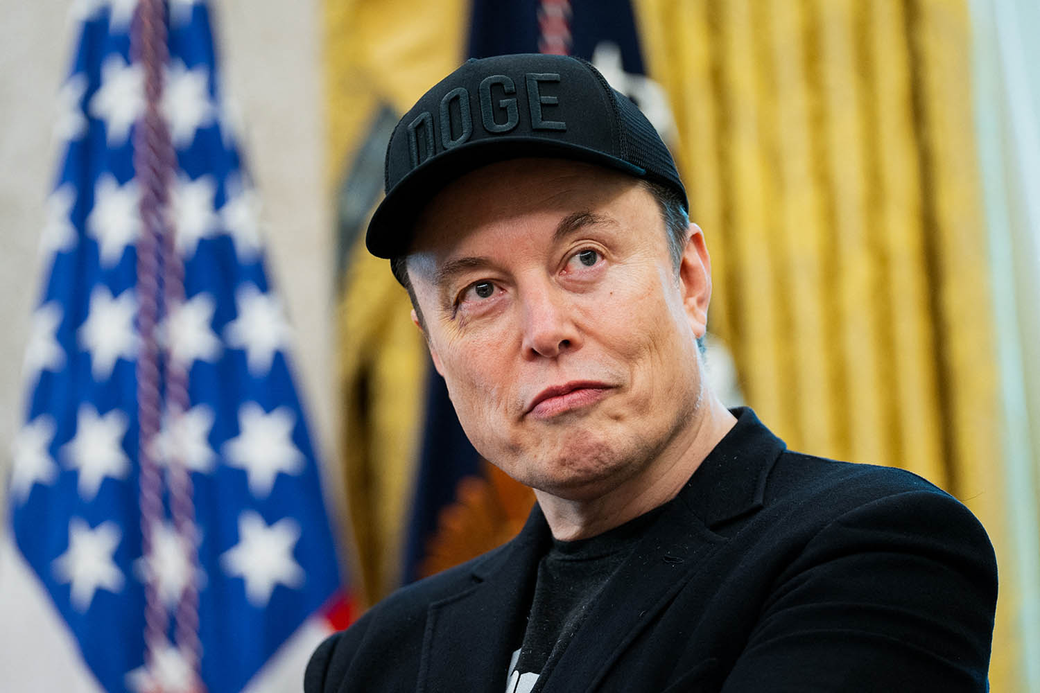 Musk’s chatbot praises Hitler then says ‘sorry, my bad, I fell for a hoax’