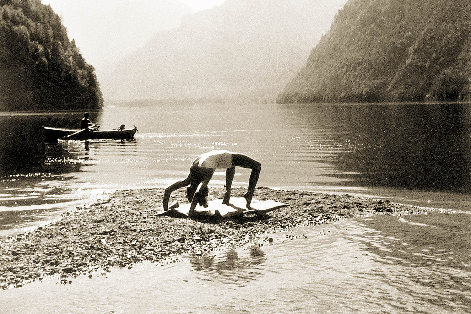 Eva Braun exercising in 1942