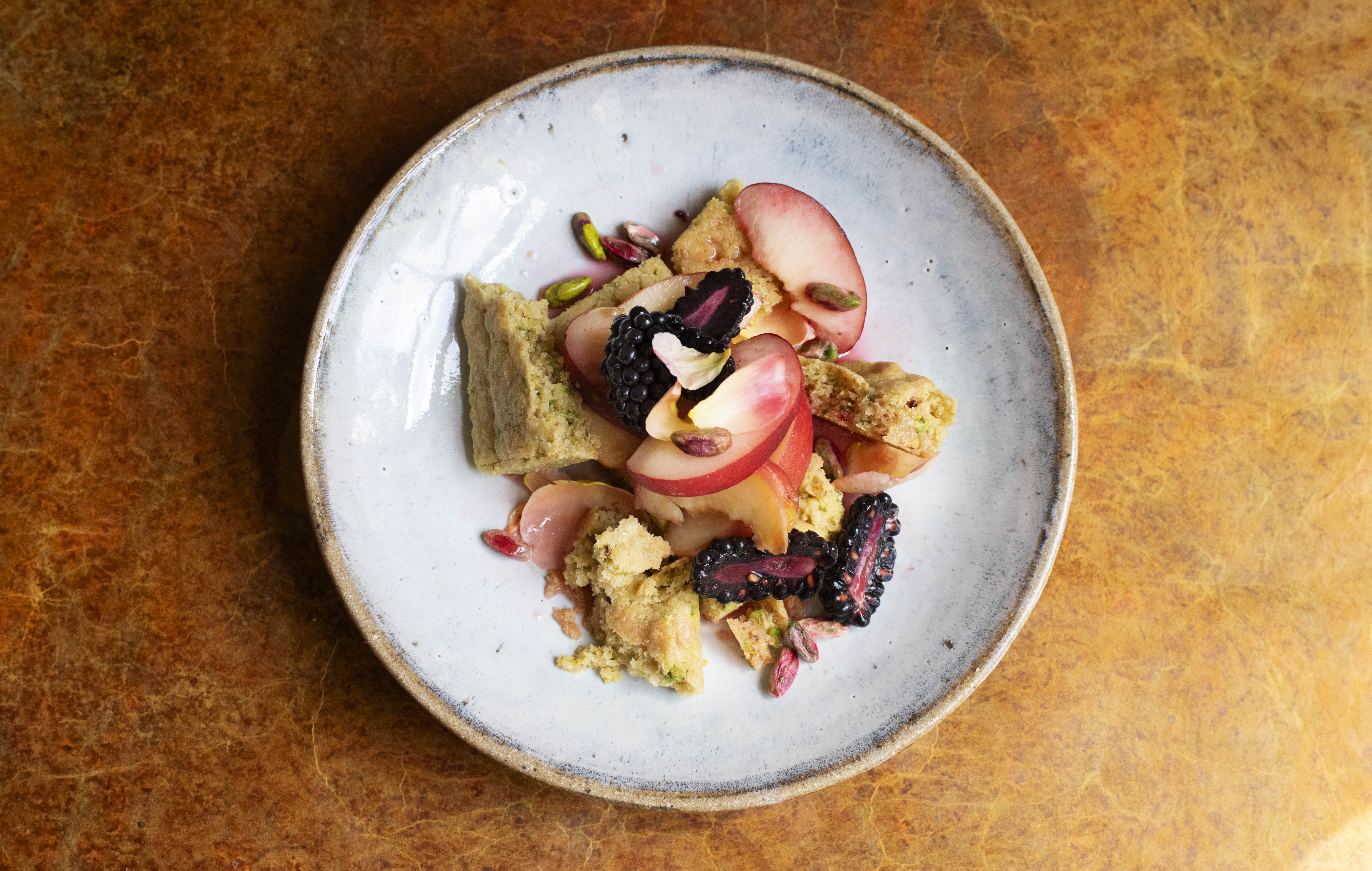 Nigel Slater’s midweek treat: peach and blackberry shortbread