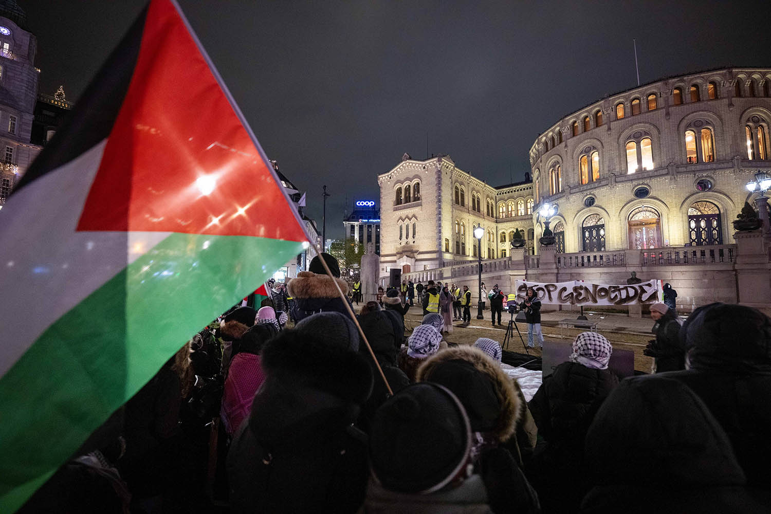 Norway’s wealth fund ordered to review investments in Israel