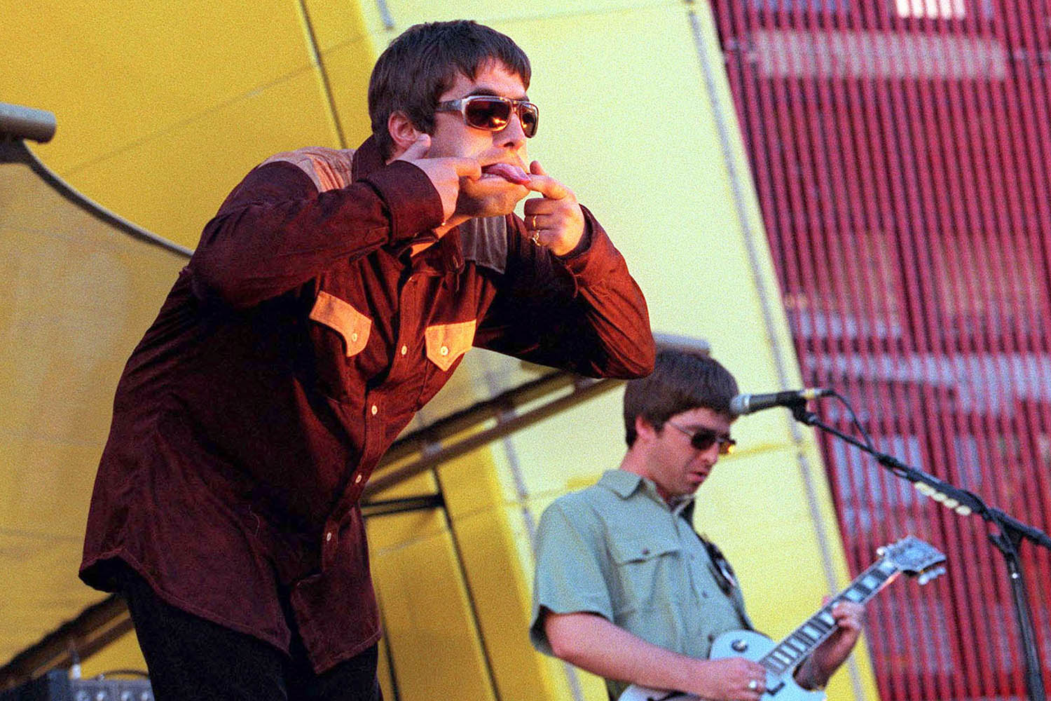 Oasis shocker: no fights, no chaos. Critics, don’t look back in anger