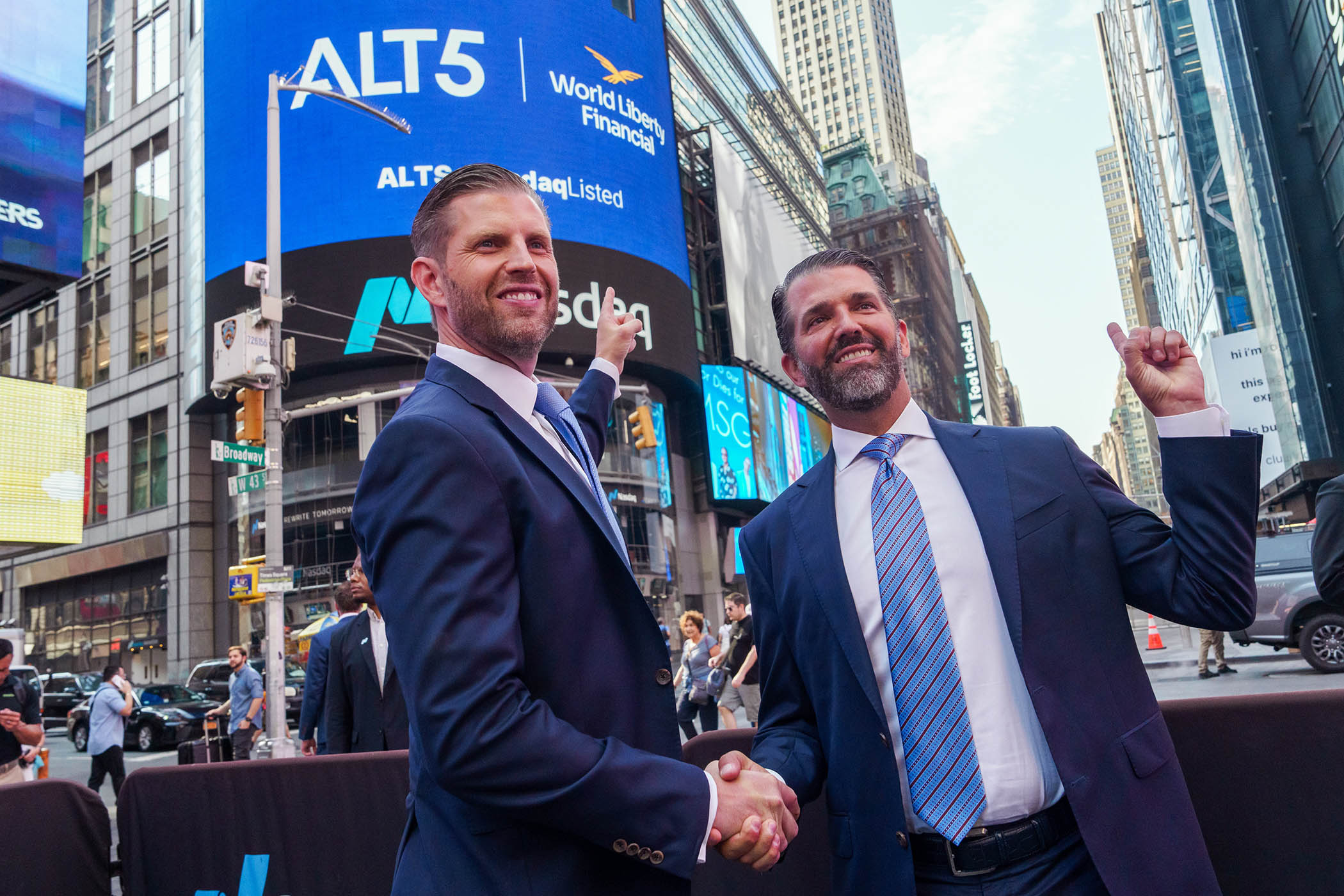 The six warning signs as crypto is welcomed into the US mainstream