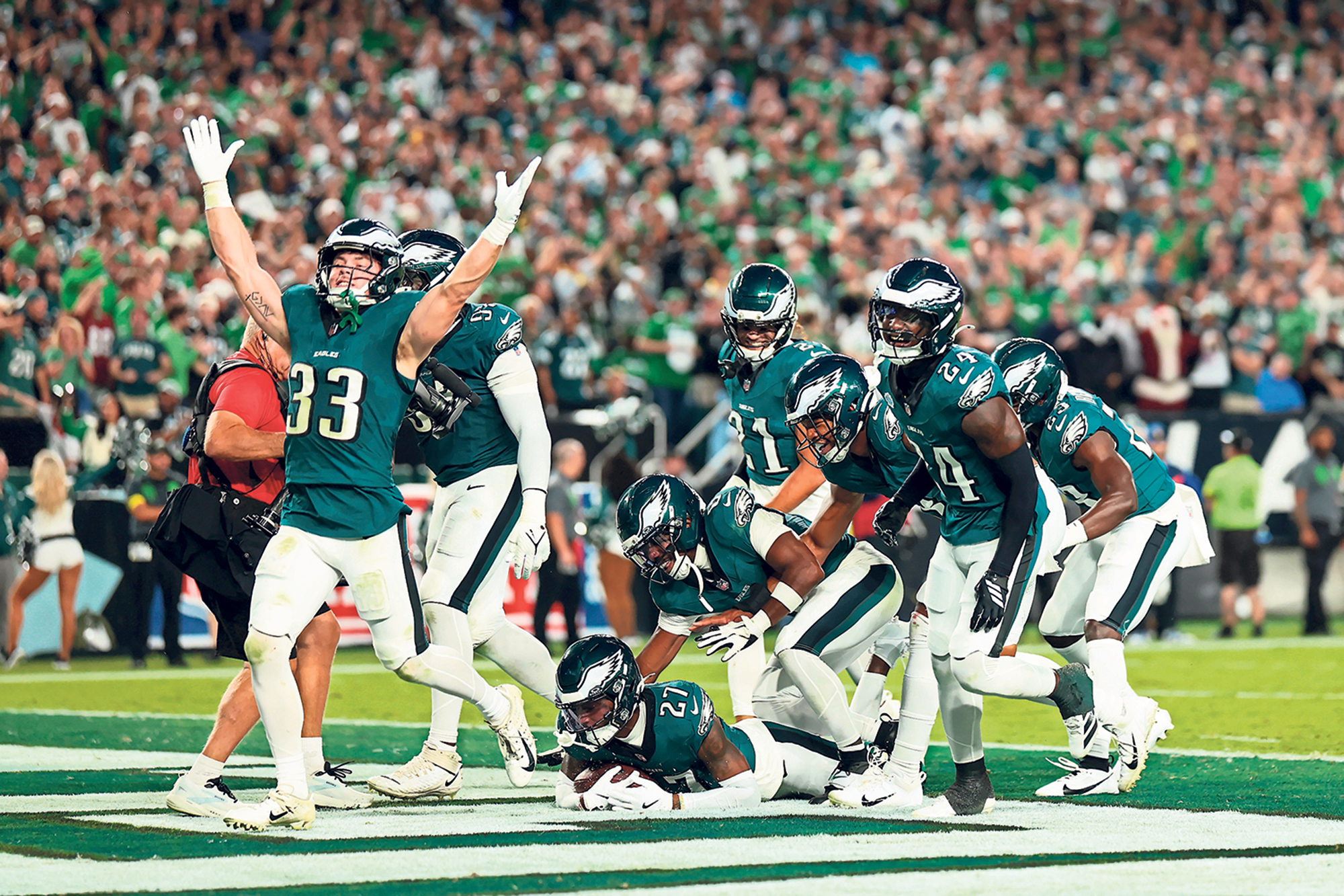 Dallas Cowboys Netflix show shines light on ‘entertain first’ mentality