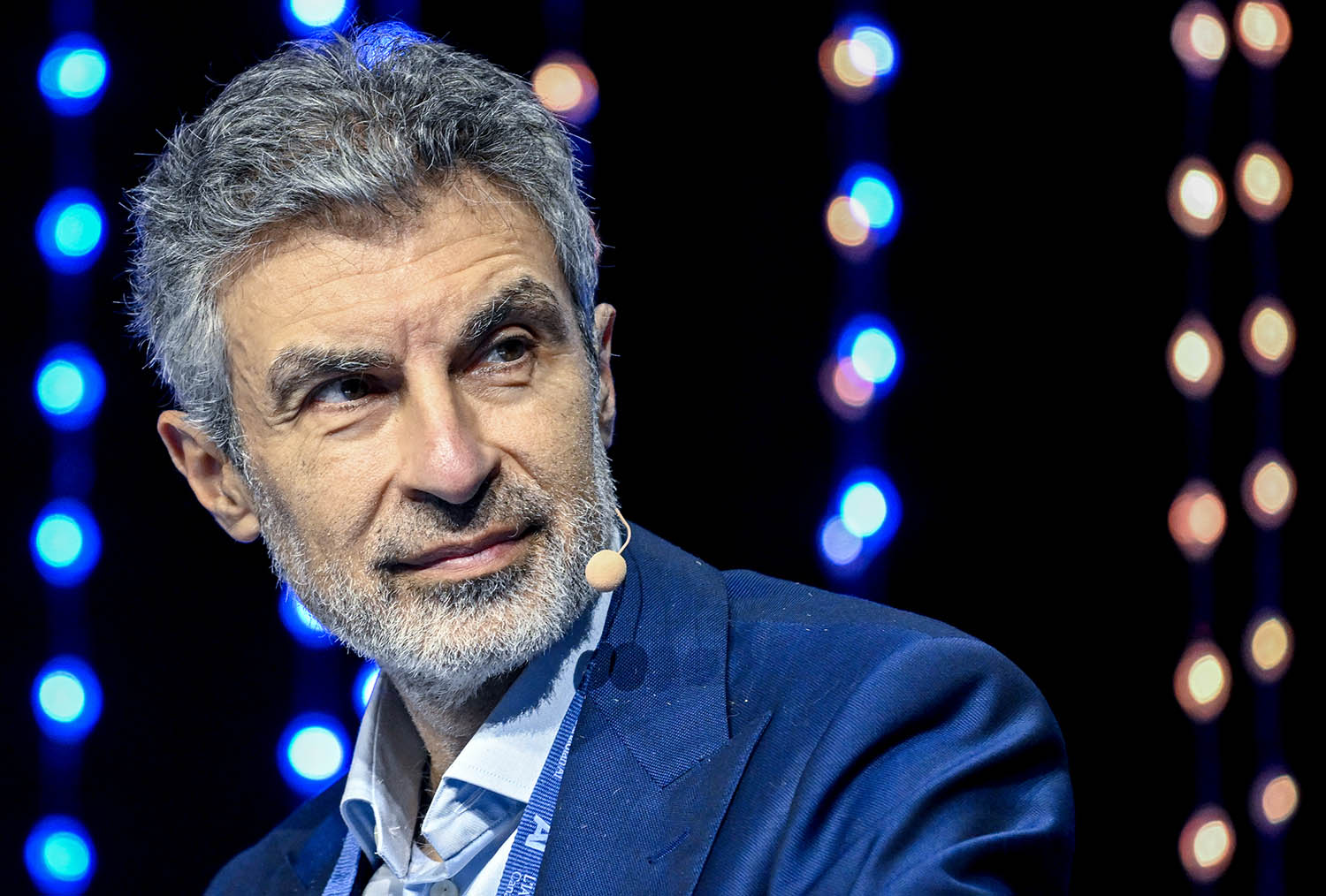 Chatbots are afraid of dying, warns the godfather of AI
