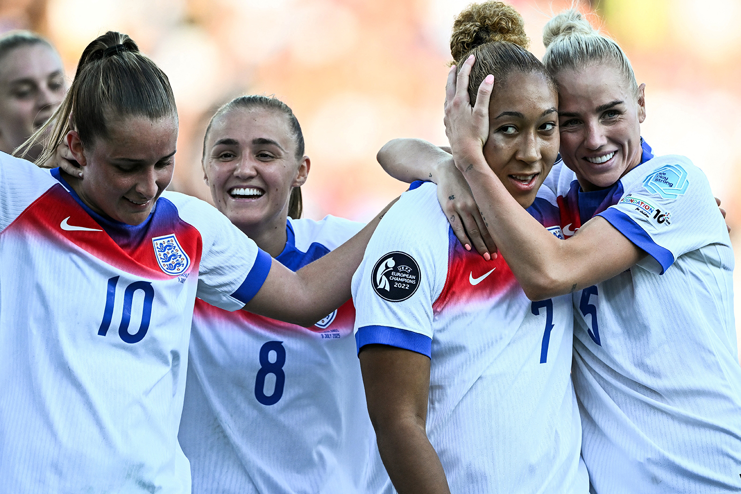 England must resolve yo-yo form before knockout matches
