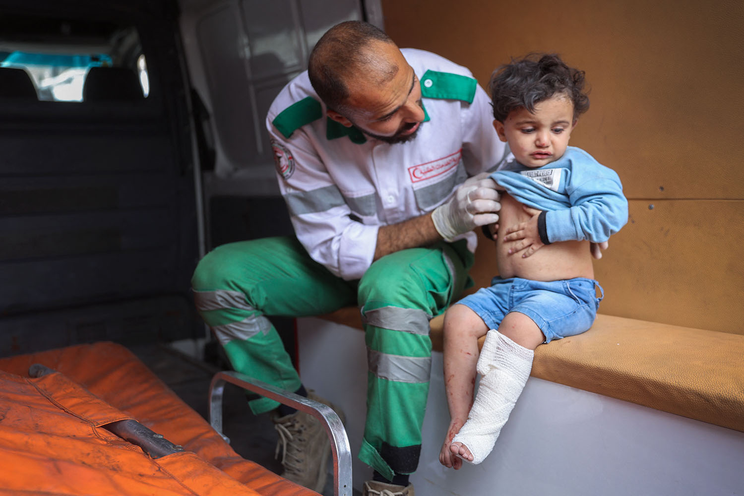 Injured Gazan children will be allowed into the UK for treatment