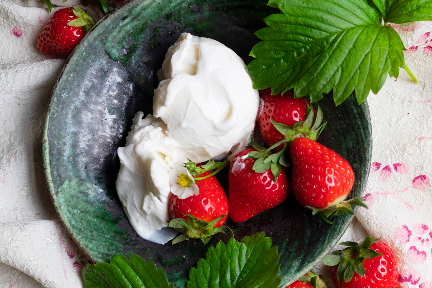 Nigel Slater’s kitchen diary: strawberries in the spotlight